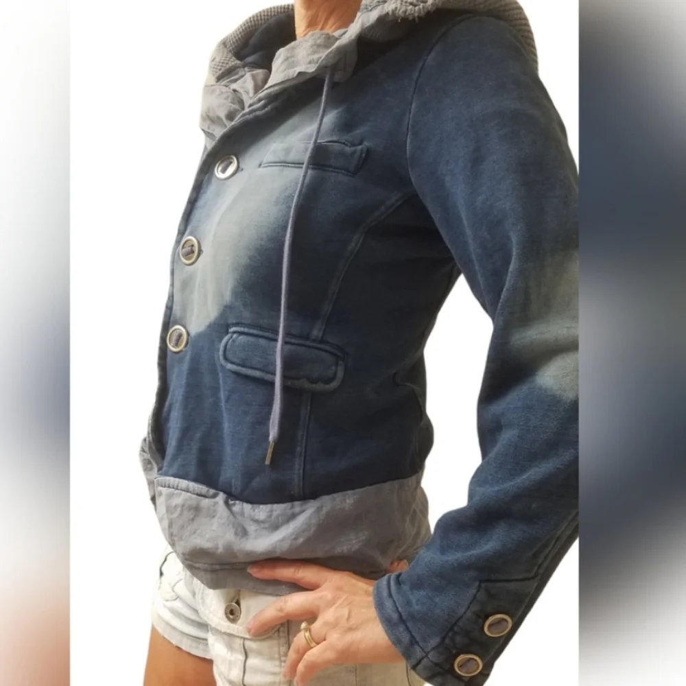 RARE! We the Free / Free People distressed soft jean denim cotton hooded blaze… - Picture 5 of 10